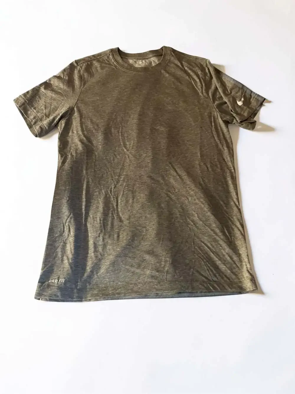 Nike Dri-FIT performance  Unisex T-Shirt - Size M/Grey